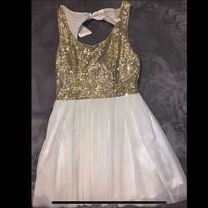 B. Darlin hoco dress